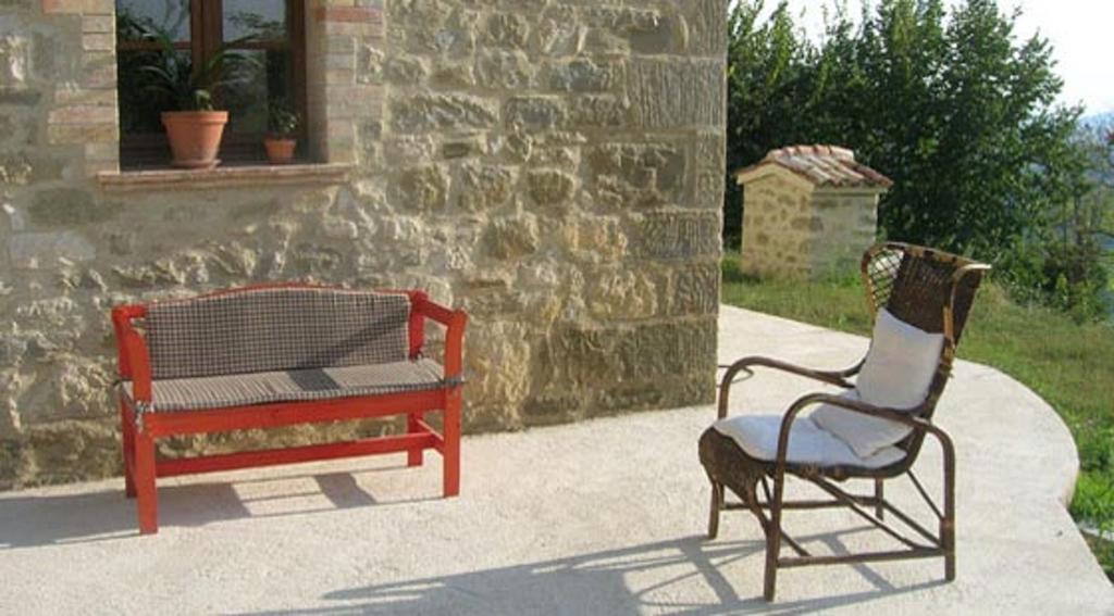 Agriturismo Caresto Carbonesca Exterior photo