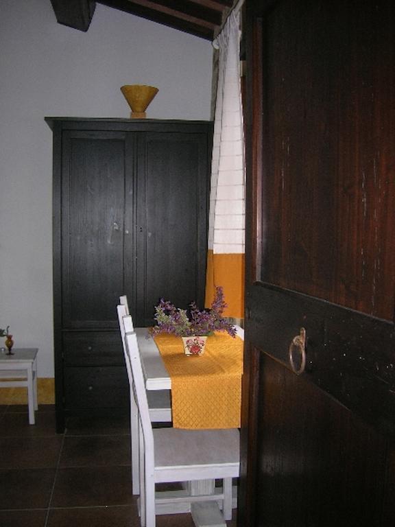 Agriturismo Caresto Carbonesca Room photo